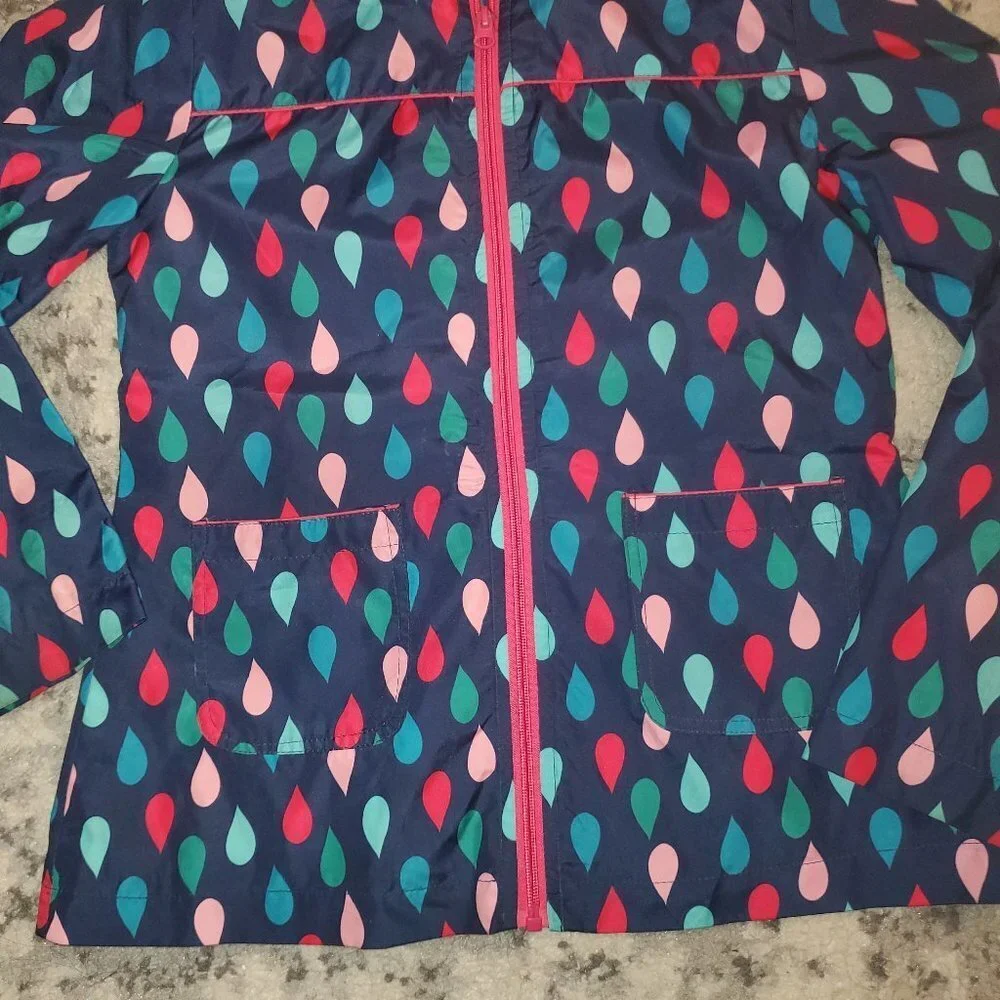 Cherokee Girls Raincoat || Large || GUC